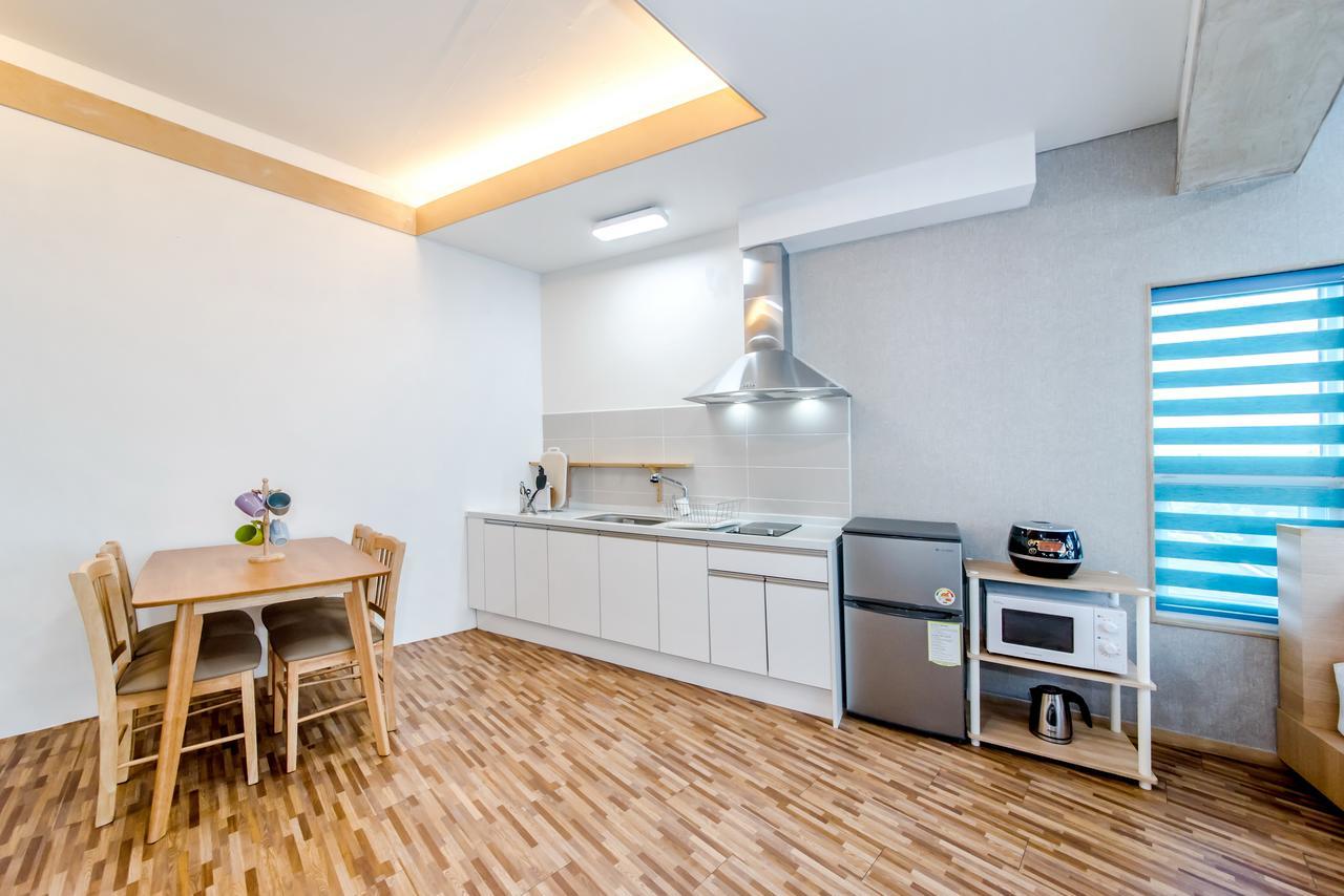 סאוגוויפו Jeju Hada Pension מראה חיצוני תמונה
